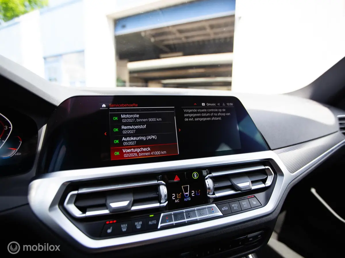 320i High Executive Edition|Org.NL|Autom|Carplay|LED|Camera|