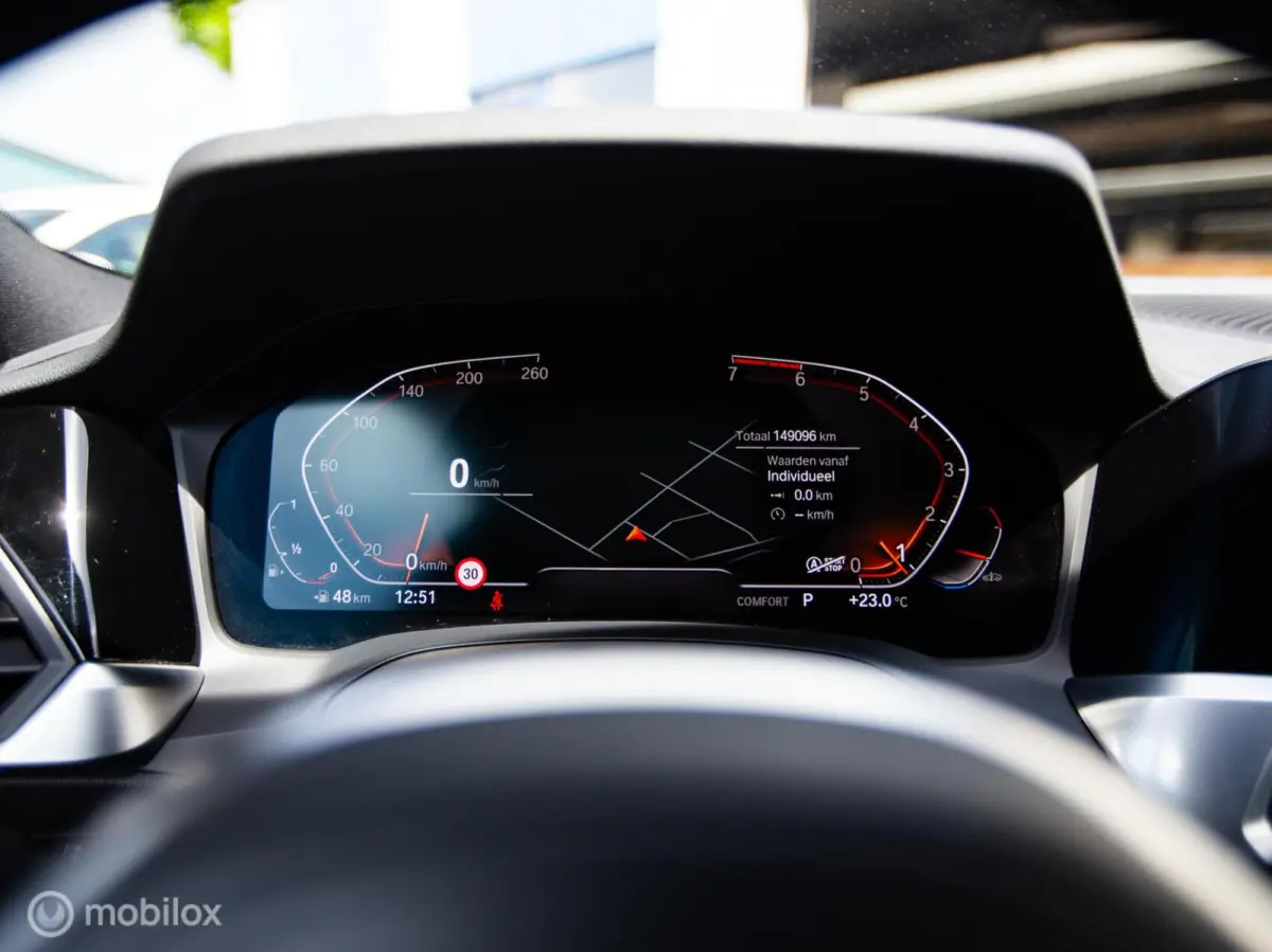 320i High Executive Edition|Org.NL|Autom|Carplay|LED|Camera|