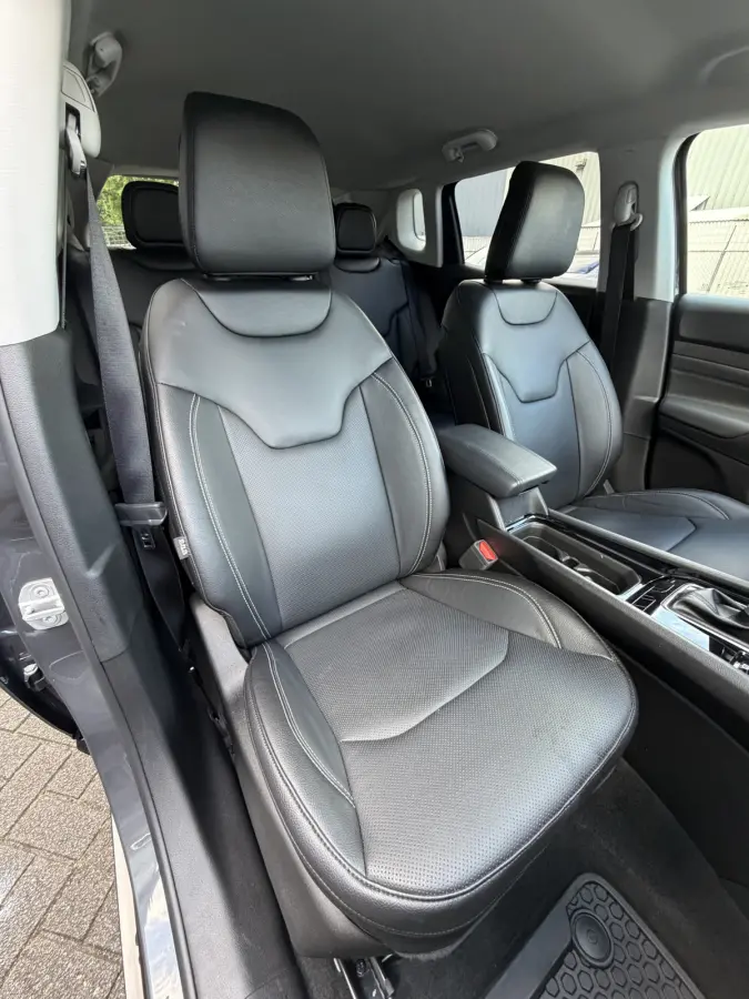 1.5T e-Hybrid Summit (Leder incl verwarming/koeling/geheugen - Elektrische Klep - Adaptieve Cruise Controle - LED - Keyless Entry - 360gr Camera - Navigatie - Apple Carplay)