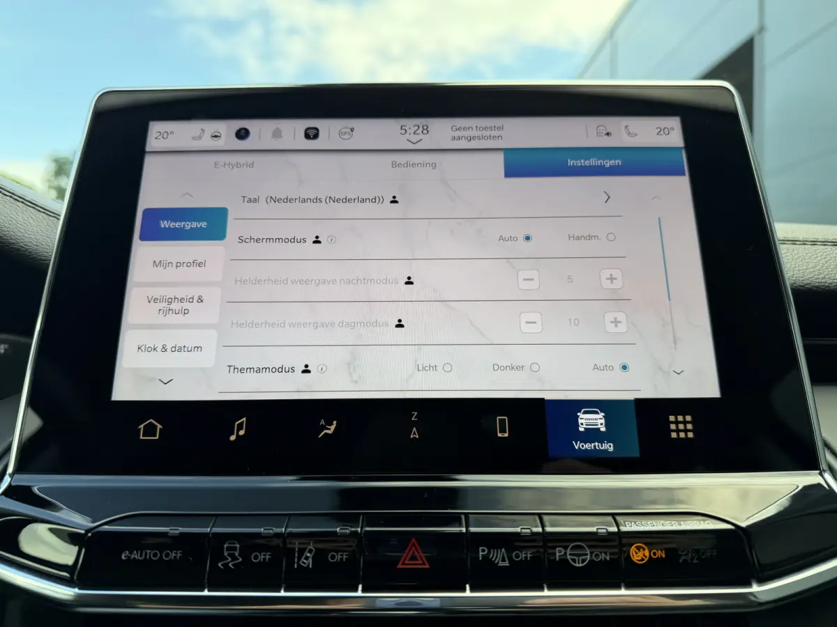 1.5T e-Hybrid Summit (Leder incl verwarming/koeling/geheugen - Elektrische Klep - Adaptieve Cruise Controle - LED - Keyless Entry - 360gr Camera - Navigatie - Apple Carplay)
