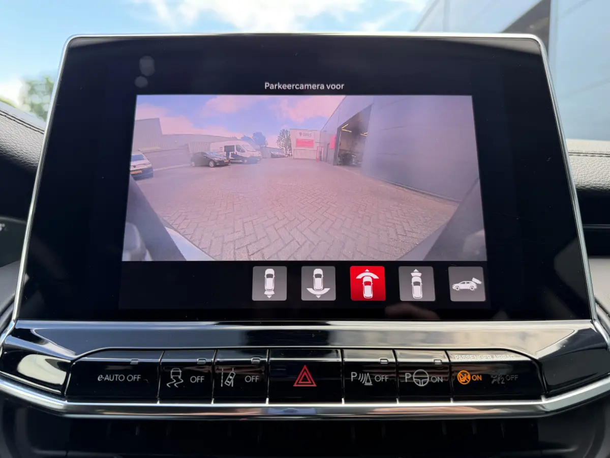 1.5T e-Hybrid Summit (Leder incl verwarming/koeling/geheugen - Elektrische Klep - Adaptieve Cruise Controle - LED - Keyless Entry - 360gr Camera - Navigatie - Apple Carplay)