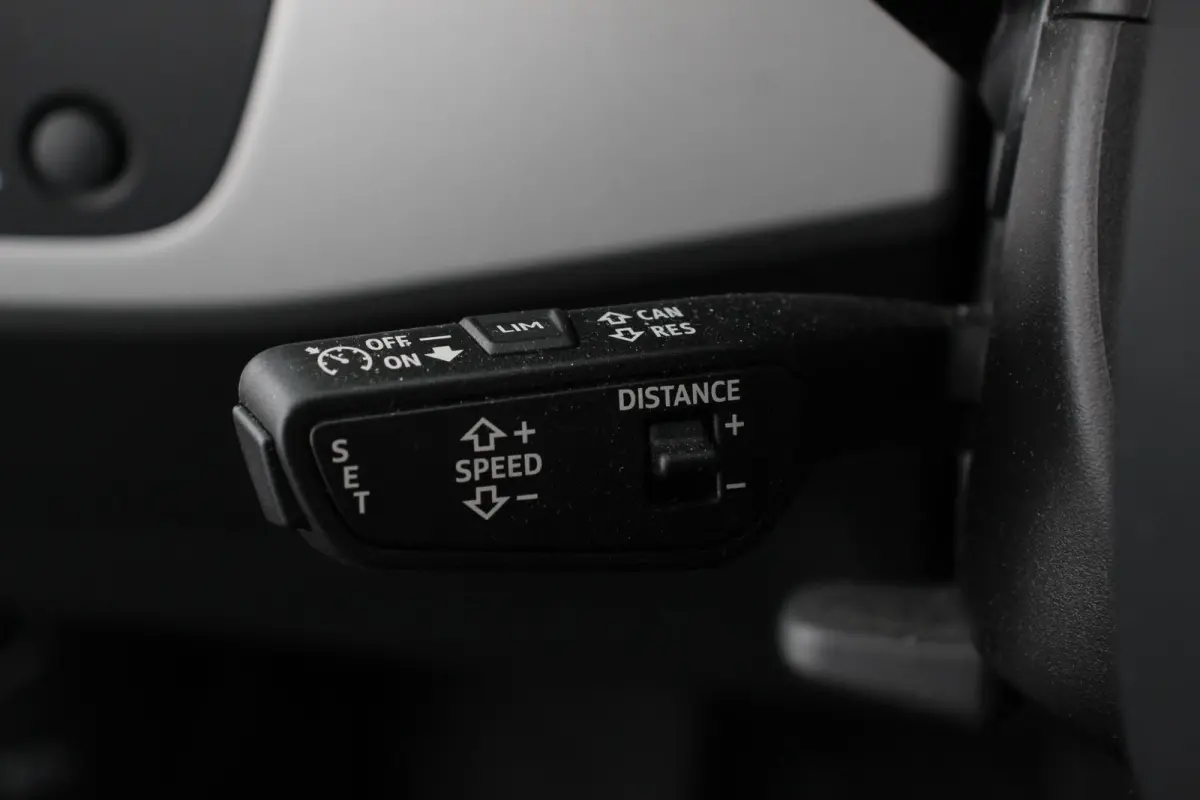 40 TFSI Prestige Plus Automaat Navigatie Apple Carplay/Android Auto Camera Climate Control Virtual Cockpit Led Dab Elektrische bedienbare achterklep Stoel verwarming