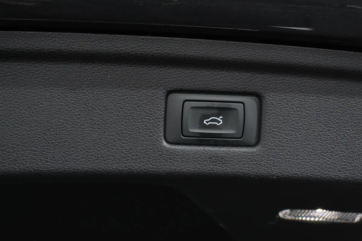 40 TFSI Prestige Plus Automaat Navigatie Apple Carplay/Android Auto Camera Climate Control Virtual Cockpit Led Dab Elektrische bedienbare achterklep Stoel verwarming