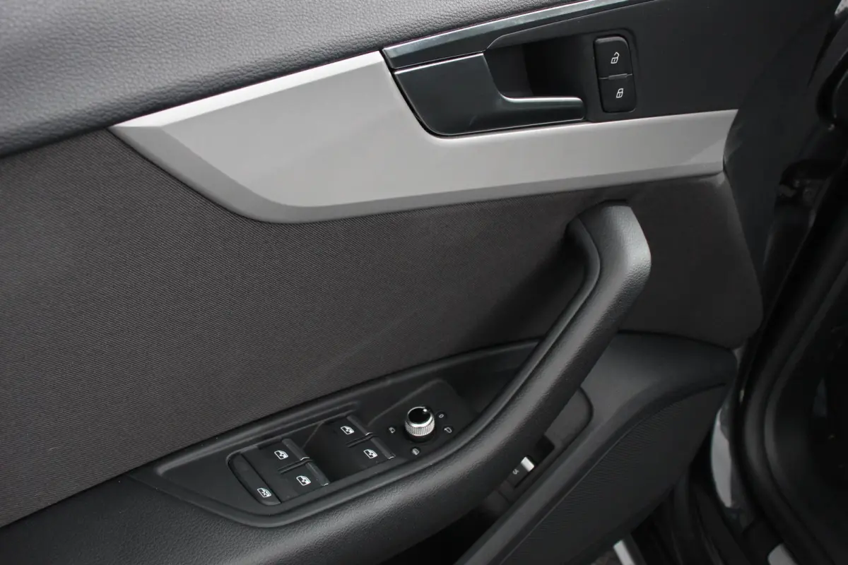 40 TFSI Prestige Plus Automaat Navigatie Apple Carplay/Android Auto Camera Climate Control Virtual Cockpit Led Dab Elektrische bedienbare achterklep Stoel verwarming