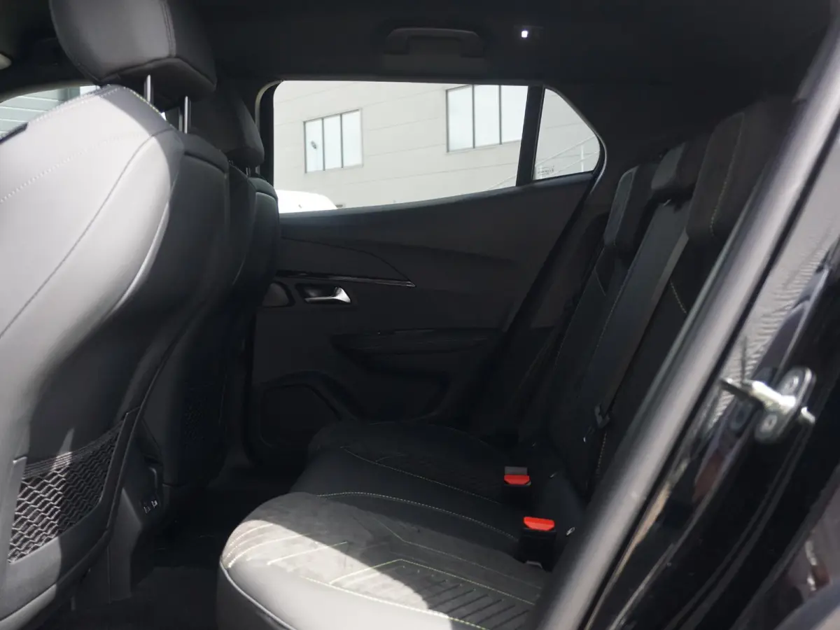 EV GT Avantage 54 kWh Leder Alcantara