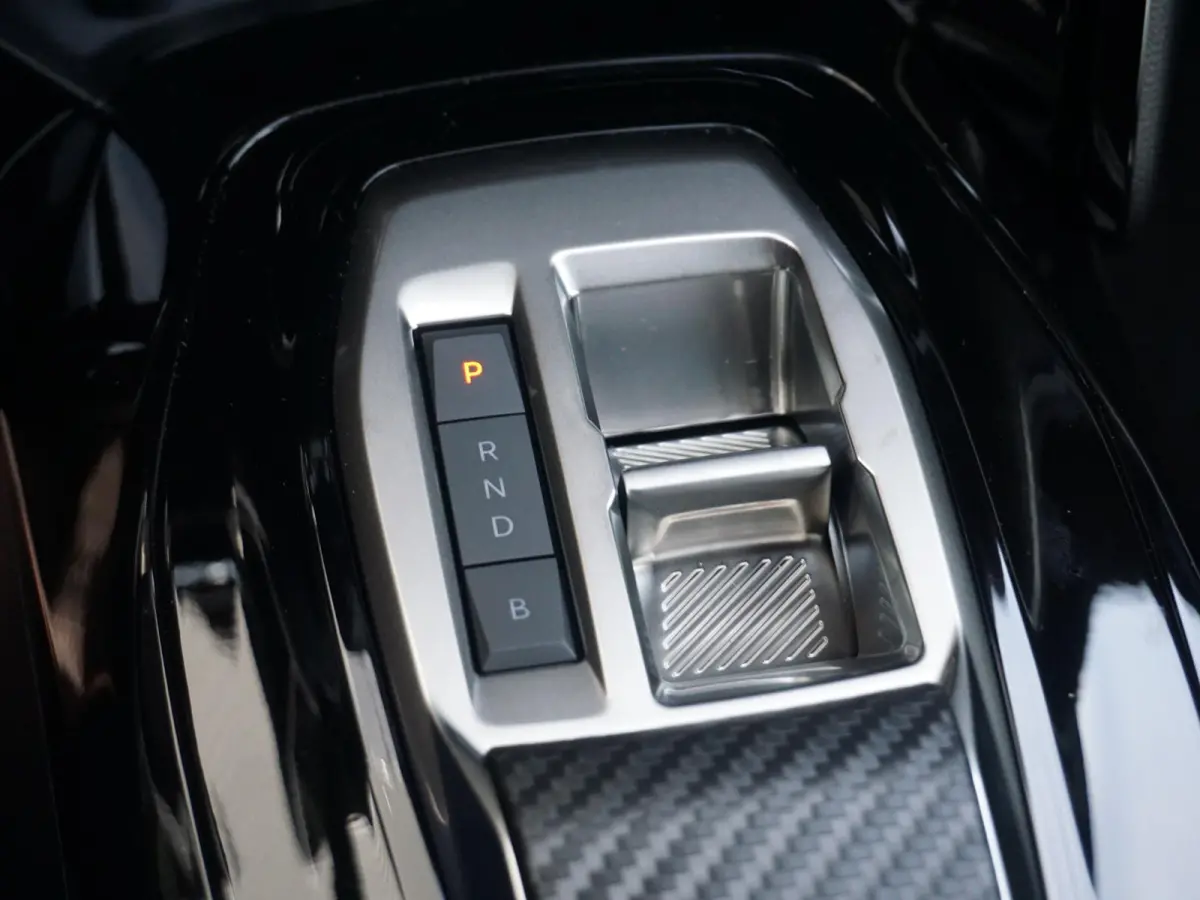 EV GT Avantage 54 kWh Leder Alcantara