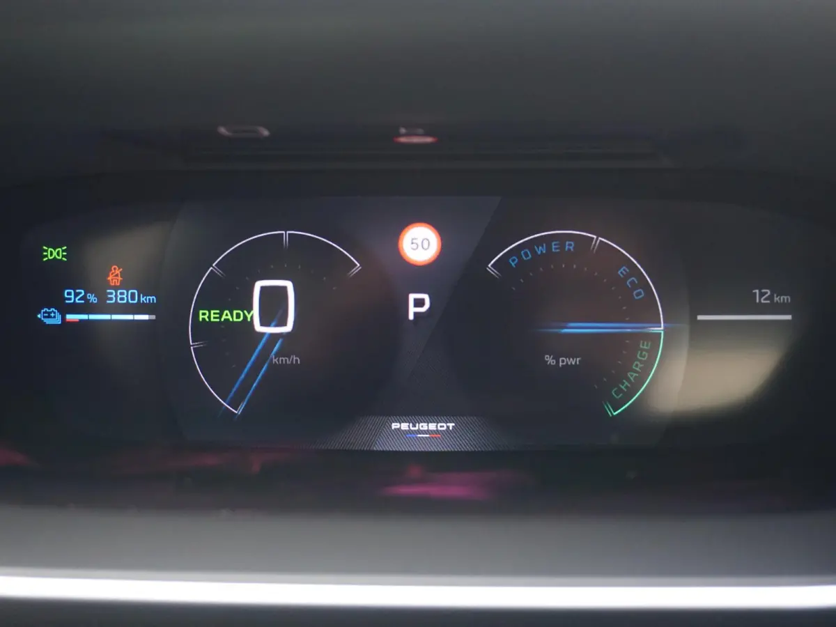 EV GT Avantage 54 kWh Leder Alcantara