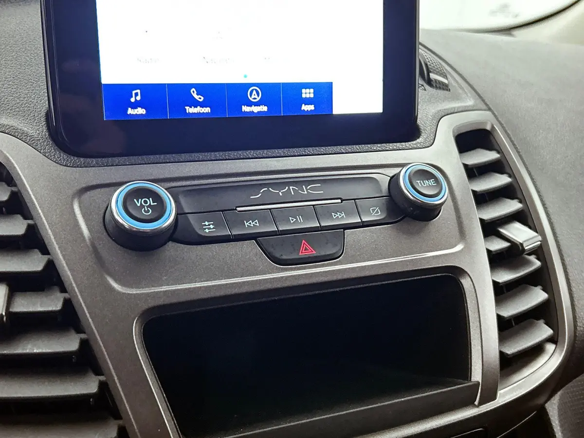 1.5 EcoBlue L2 Trend Navi Airco Parkeersensoren Cruise Control Camera DAB+