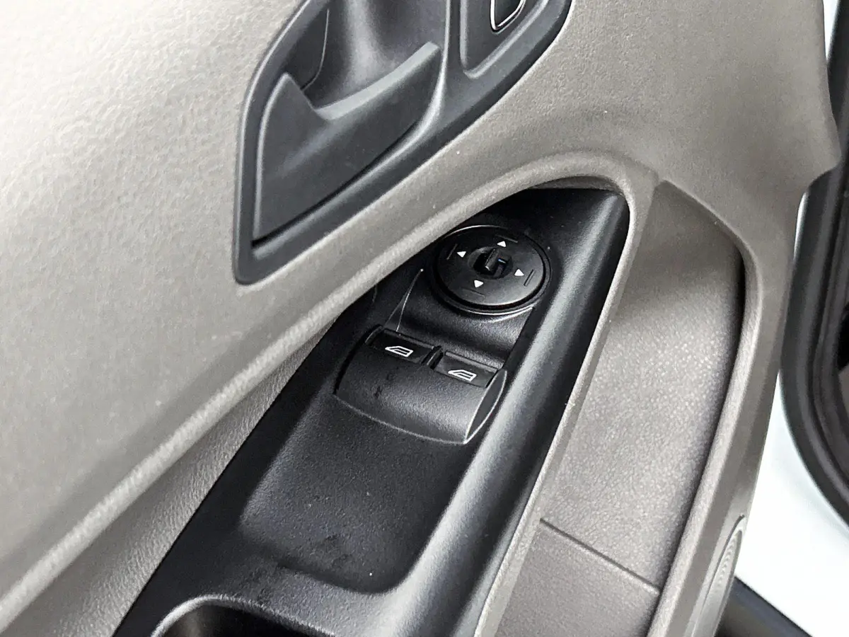 1.5 EcoBlue L2 Trend Navi Airco Parkeersensoren Cruise Control Camera DAB+