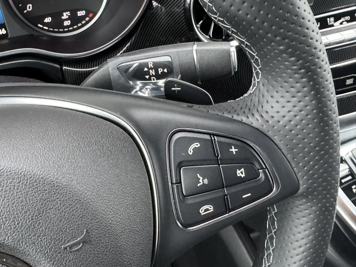 300d L3 Avantgarde AMG 360 Camera Burmester Groot scherm Adaptieve cruise