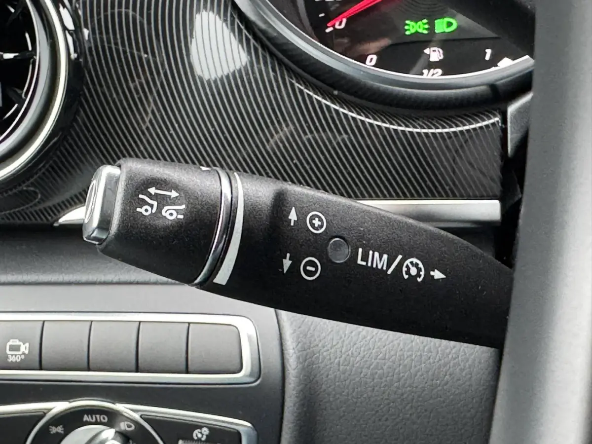 300d L3 Avantgarde AMG 360 Camera Burmester Groot scherm Adaptieve cruise