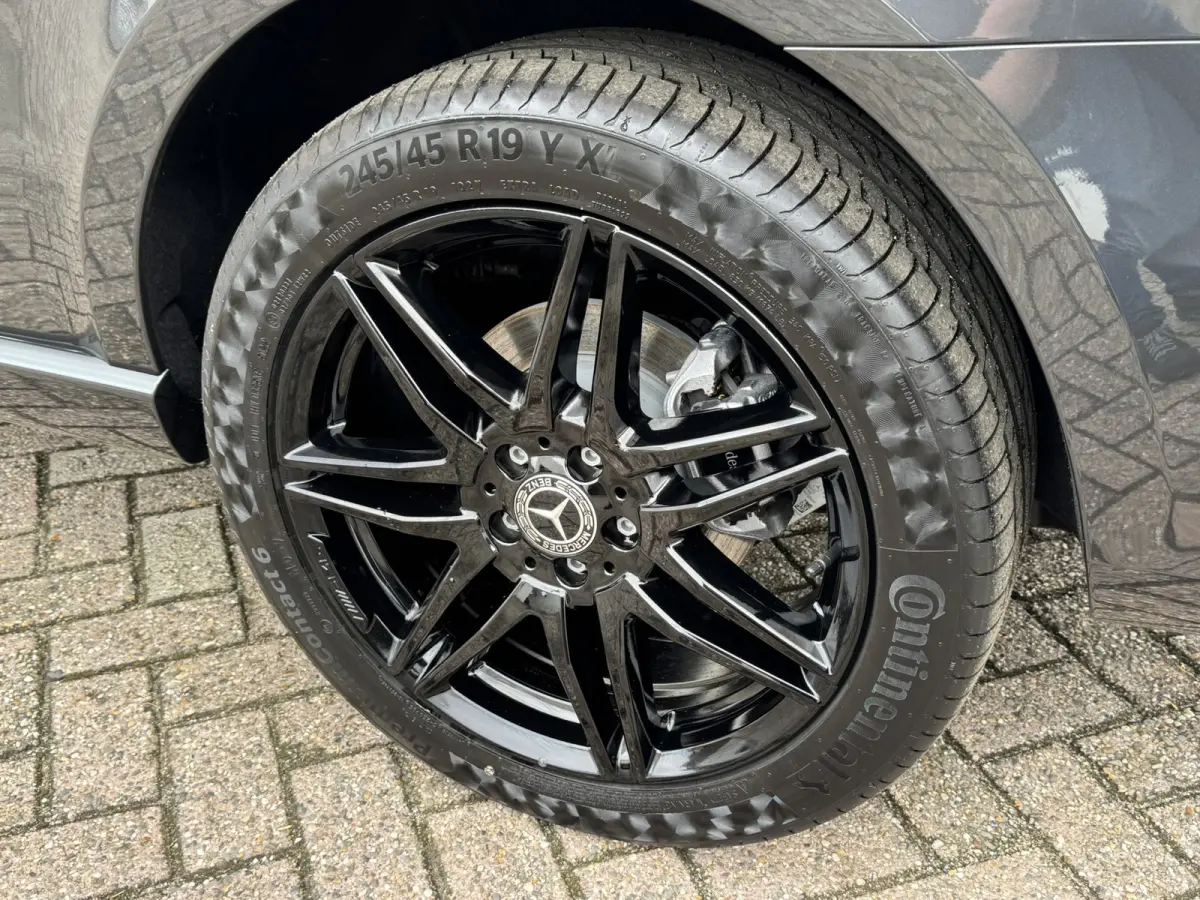 300d L3 Avantgarde AMG 360 Camera Burmester Groot scherm Adaptieve cruise