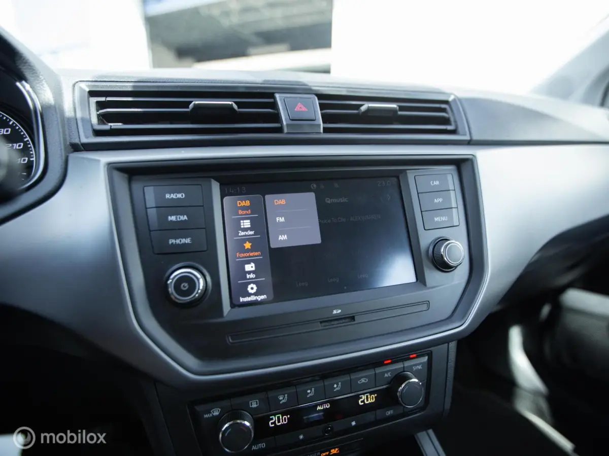 1.0 TSI Style|Org.NL|Afleverklaar|Carplay|Cruise|Airco|Geen bijkomende kosten!