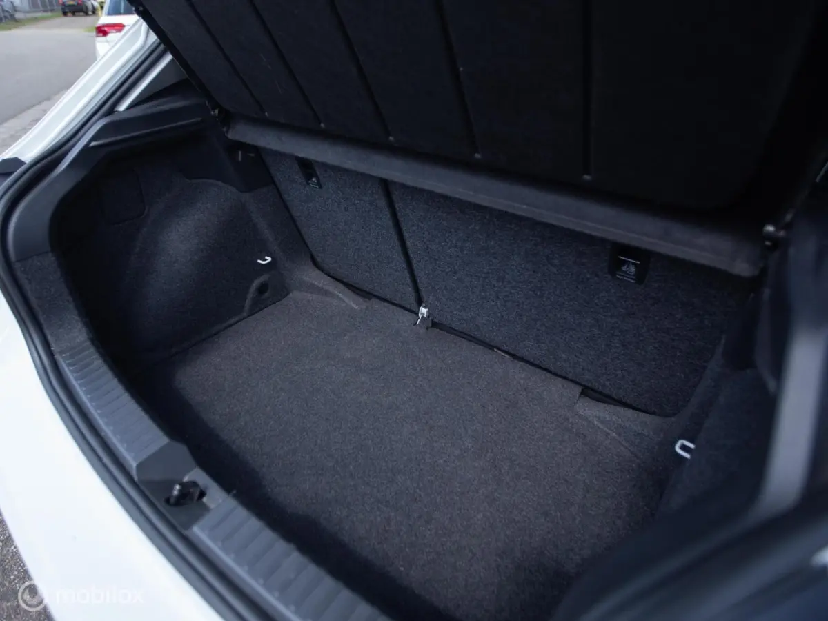 1.0 TSI Style|Org.NL|Afleverklaar|Carplay|Cruise|Airco|Geen bijkomende kosten!