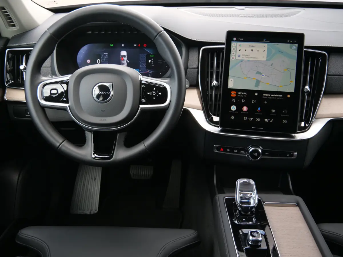 2.0 T8 Plug-in hybrid AWD Plus Dark 455 Pk Automaat Navi / DAB / Camera's / Leer / 7 persoons