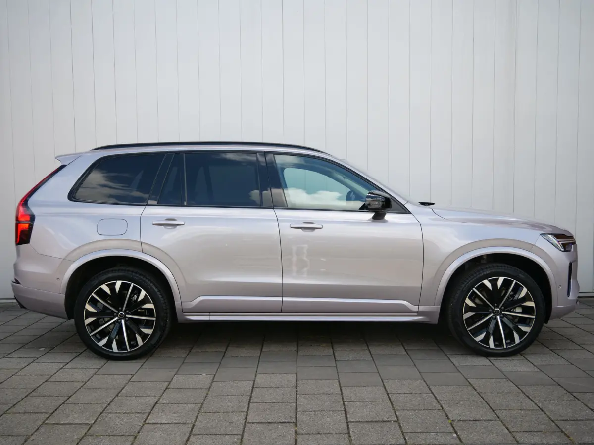 2.0 T8 Plug-in hybrid AWD Plus Dark 455 Pk Automaat Navi / DAB / Camera's / Leer / 7 persoons