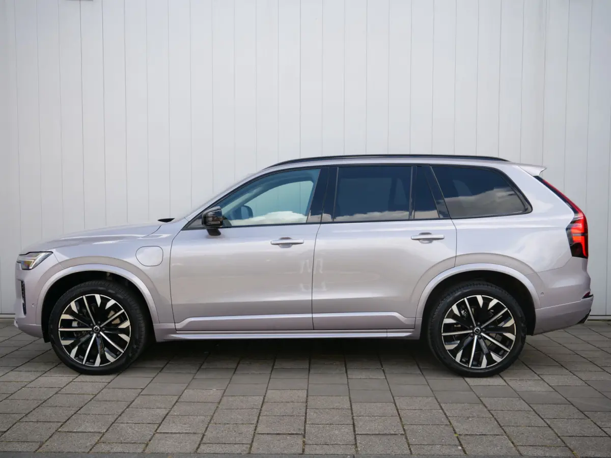 2.0 T8 Plug-in hybrid AWD Plus Dark 455 Pk Automaat Navi / DAB / Camera's / Leer / 7 persoons