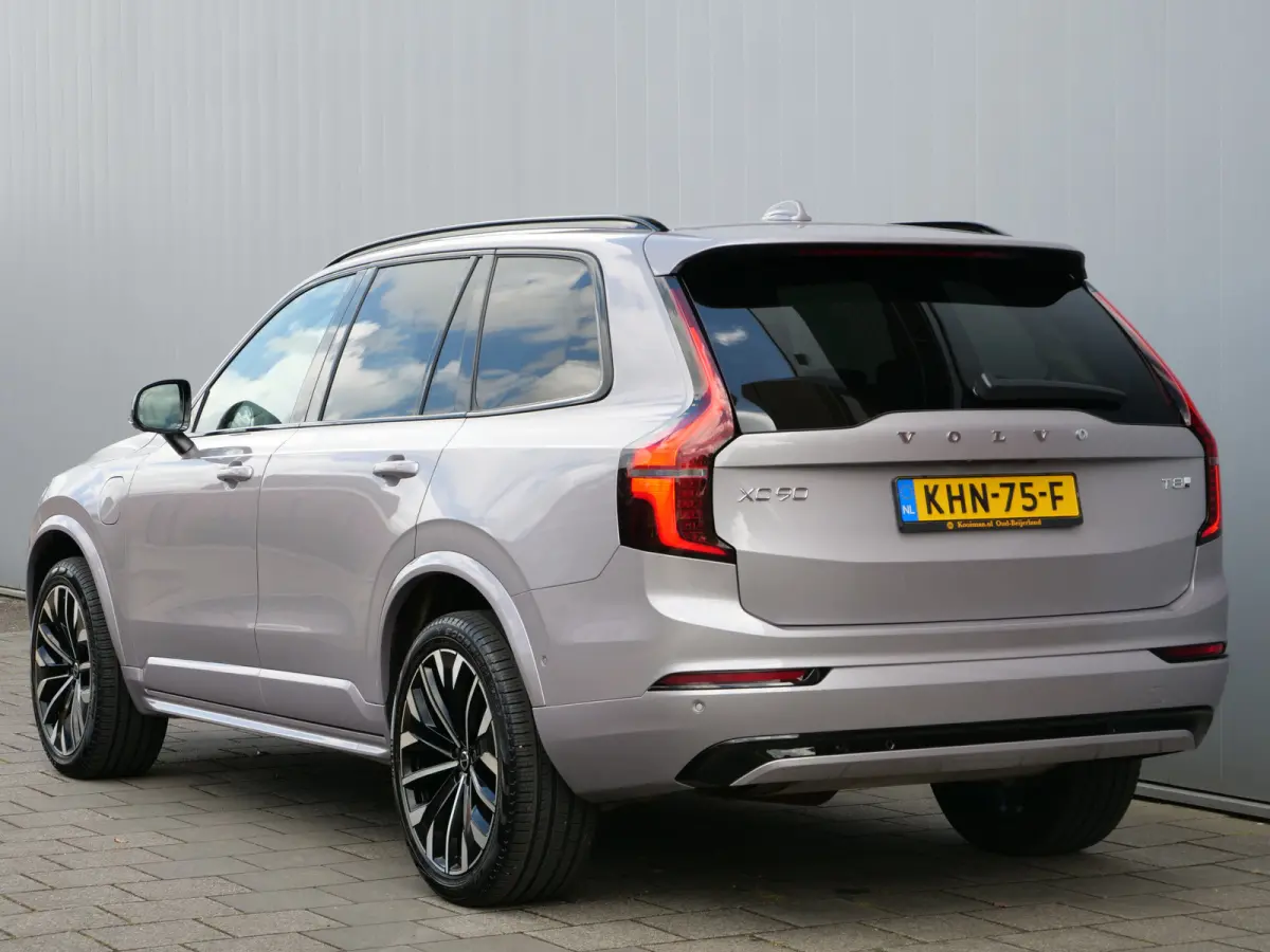 2.0 T8 Plug-in hybrid AWD Plus Dark 455 Pk Automaat Navi / DAB / Camera's / Leer / 7 persoons