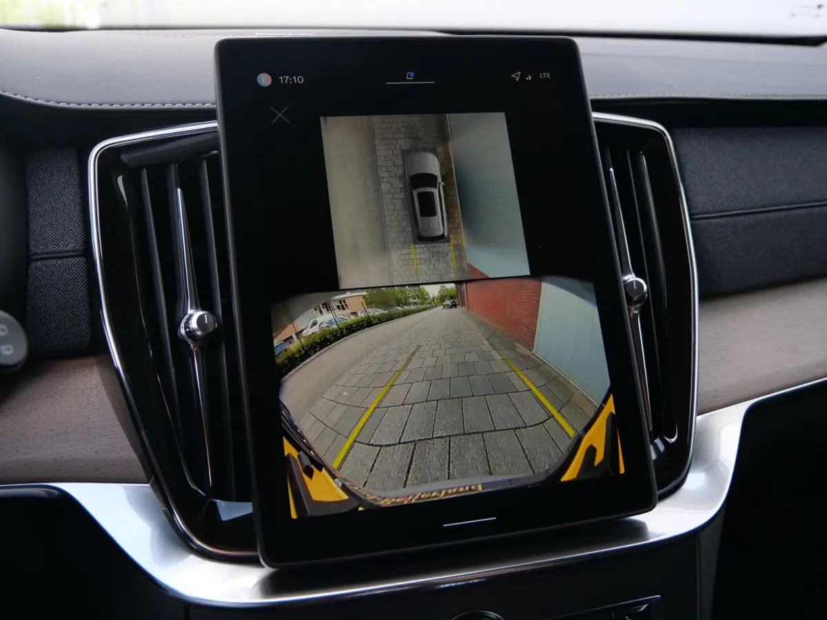 2.0 T8 Plug-in hybrid AWD Plus Dark 455 Pk Automaat Navi / DAB / Camera's / Leer / 7 persoons
