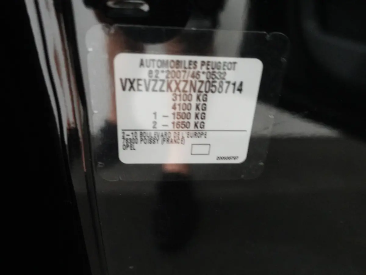 L3H1 75 kWh 9-persoons PERSONENBUS Airco Navi PDCA Sidebars
