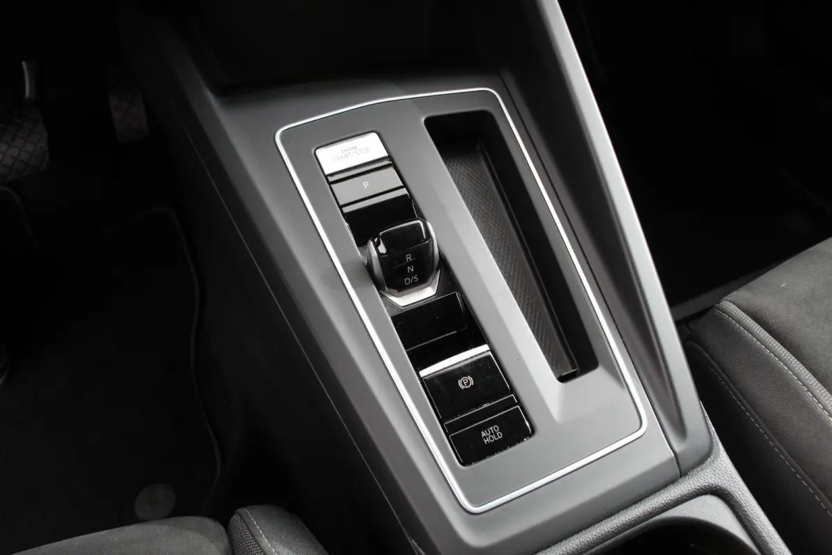 1.5 TSI 162 pk Style DSG Navigatie Climate Control Adaptieve Cruise Control Lane Assist Privacy Glass Stoel/Stuurverwarming LED PDC V+A Camera Electrische bedienbare Achterklep