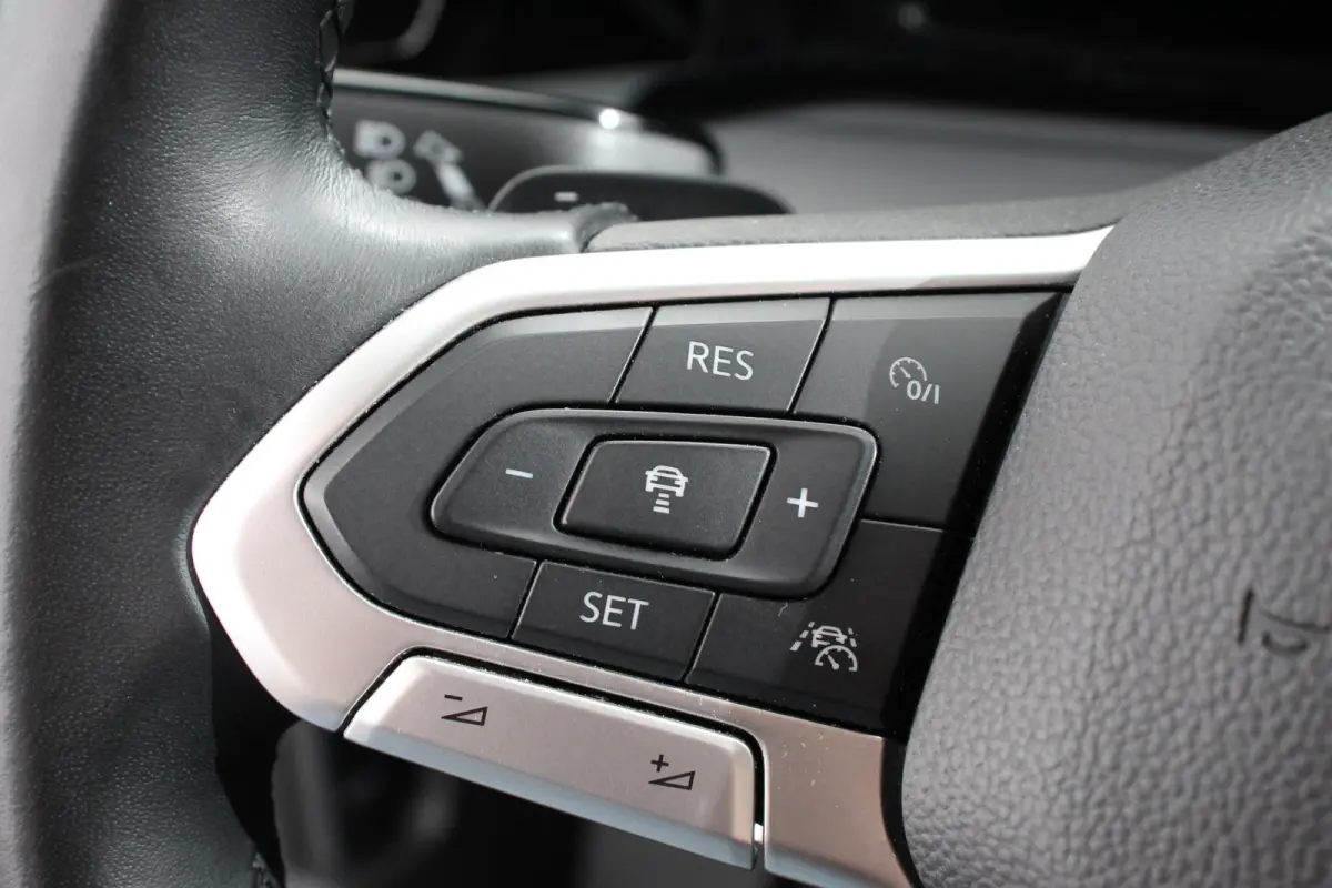 1.5 TSI 162 pk Style DSG Navigatie Climate Control Adaptieve Cruise Control Lane Assist Privacy Glass Stoel/Stuurverwarming LED PDC V+A Camera Electrische bedienbare Achterklep