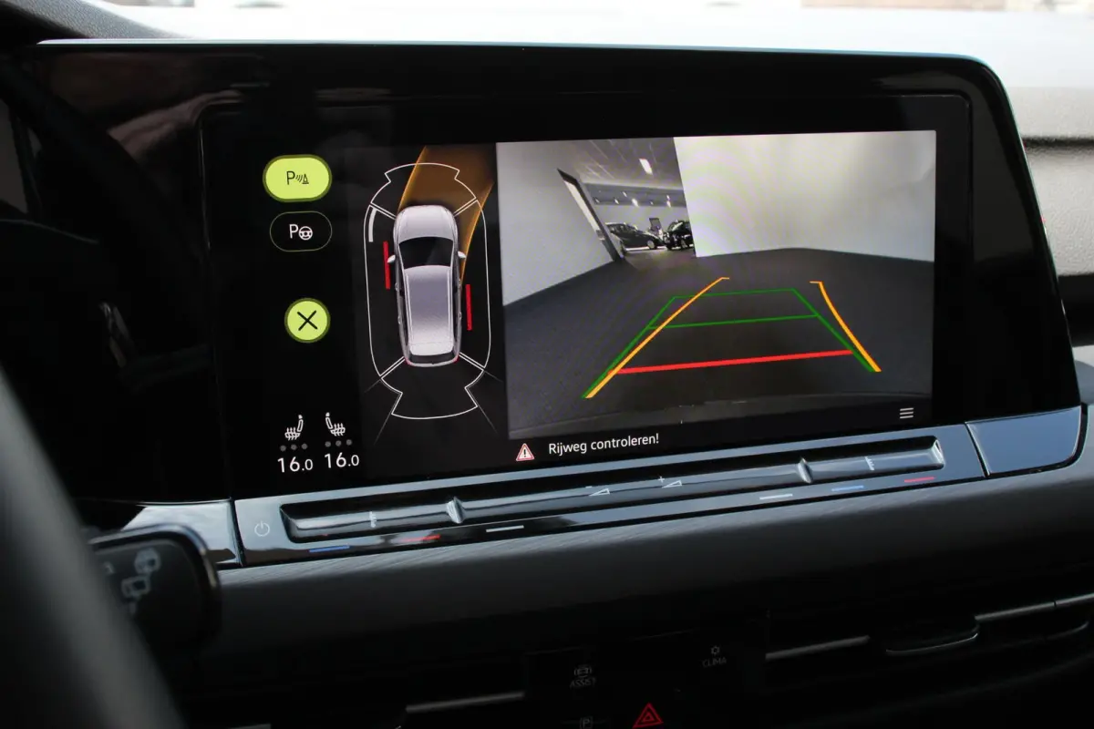 1.5 TSI 162 pk Style DSG Navigatie Climate Control Adaptieve Cruise Control Lane Assist Privacy Glass Stoel/Stuurverwarming LED PDC V+A Camera Electrische bedienbare Achterklep