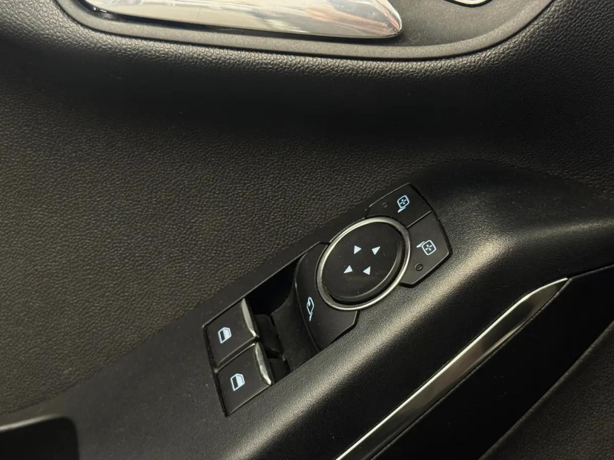 1.0 EcoBoost Titanium Garantie Clima PDC Android auto Mooi!