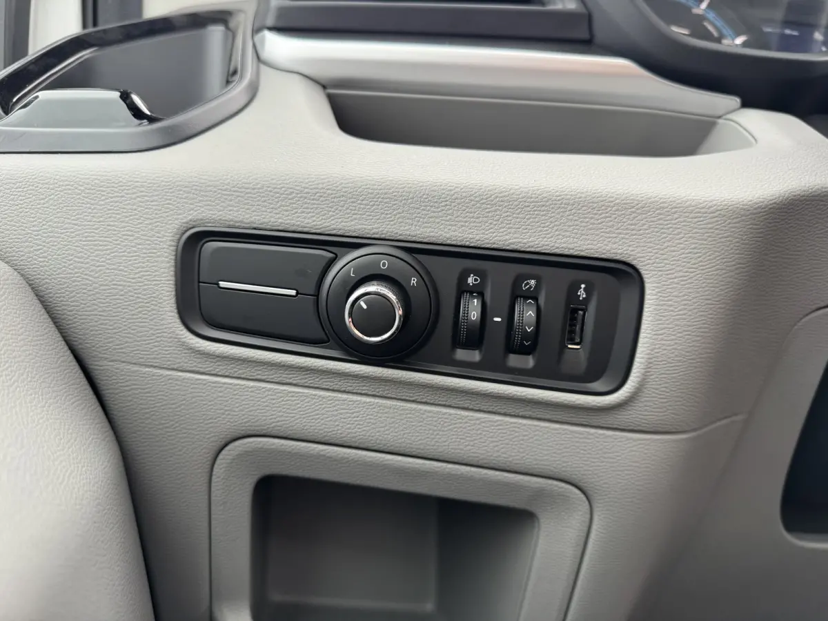 65kWh 204PK Nieuw! Open Laadbak 172km WLTP 100% Elektrisch Airco Adaptieve Cruise Carplay Pritische Pickup Open Box