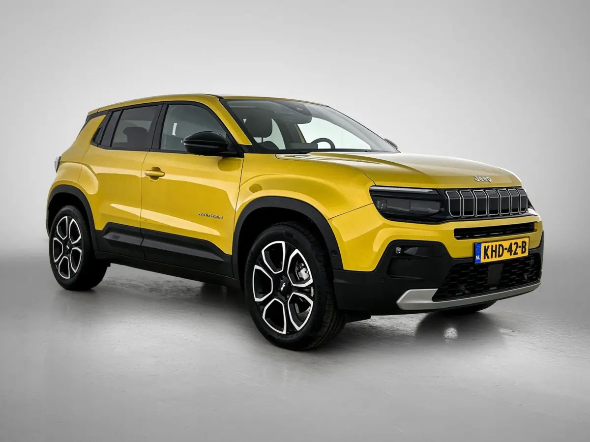 1.2 e-Hybrid 110pk Summit Automaat | Navigatie | Adaptieve Cruise Control | 18"LMV | Full-LED | Keyless Entry/Start | Dodehoekdetectie | Apple Carplay/Android Auto |