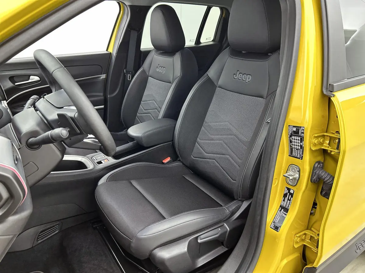 1.2 e-Hybrid 110pk Summit Automaat | Navigatie | Adaptieve Cruise Control | 18"LMV | Full-LED | Keyless Entry/Start | Dodehoekdetectie | Apple Carplay/Android Auto |