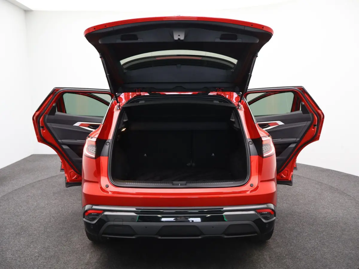 techno E-Tech full hybrid 200 | SoH 95% | Stoelverw. | Massage-Funtie | Parkeercamera |