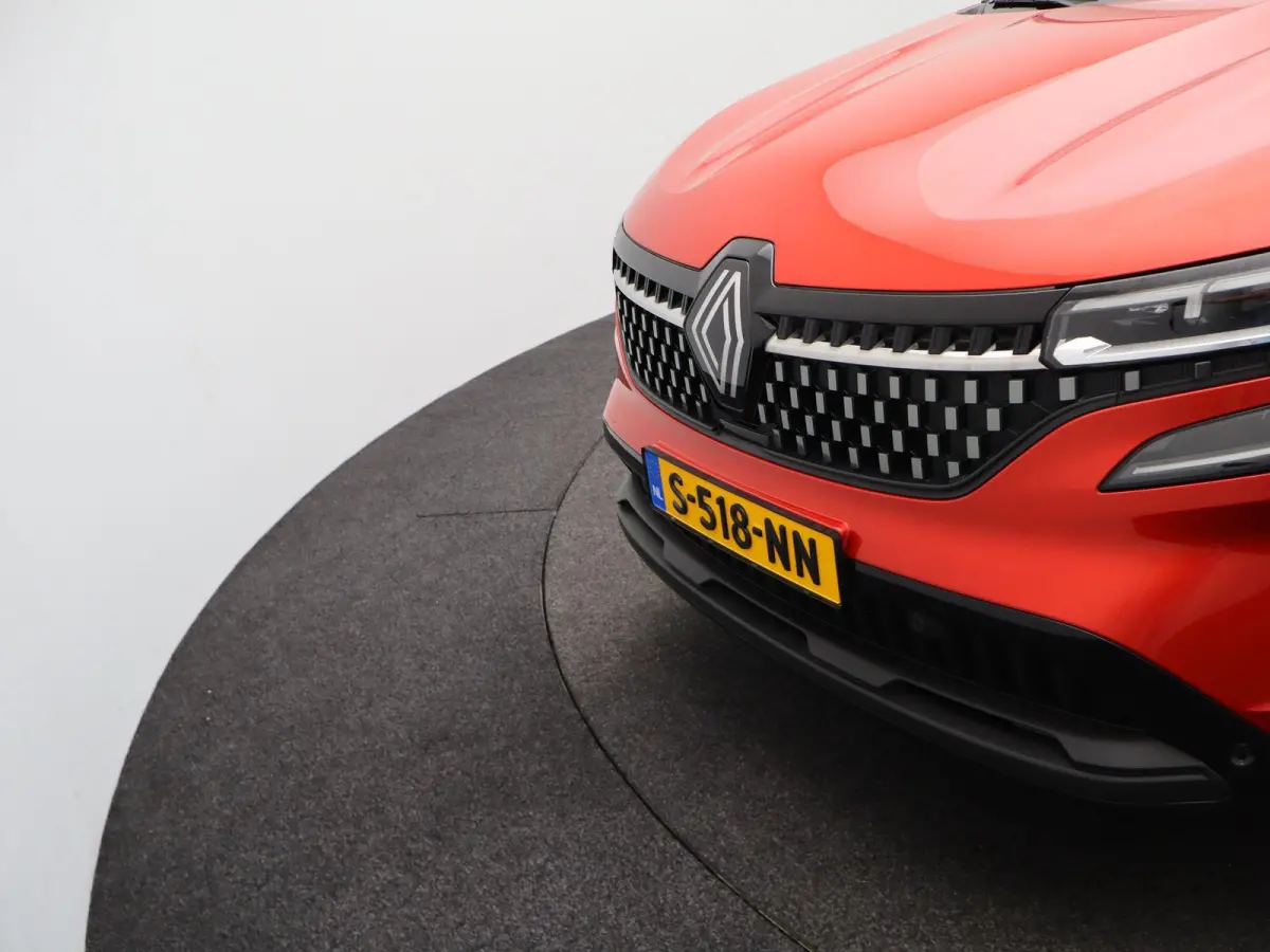 techno E-Tech full hybrid 200 | SoH 95% | Stoelverw. | Massage-Funtie | Parkeercamera |