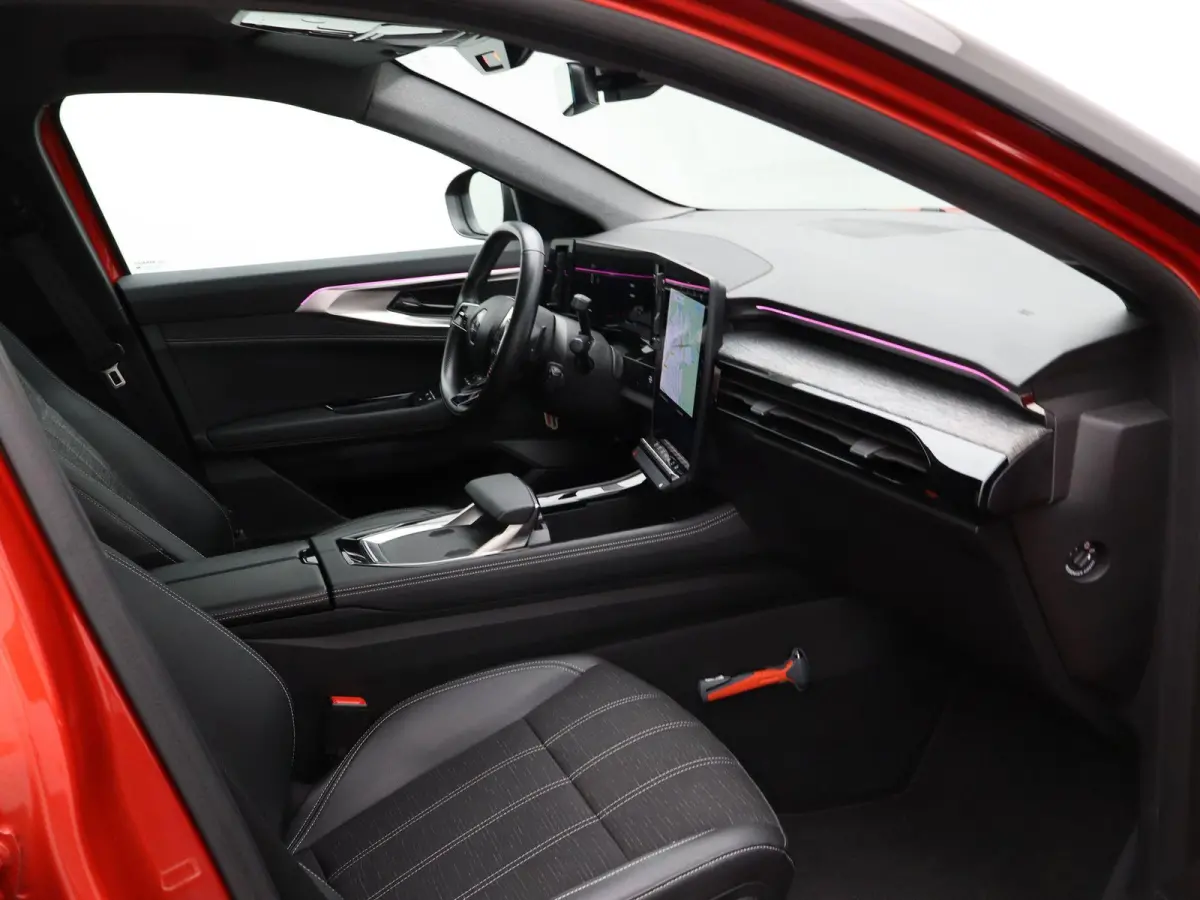 techno E-Tech full hybrid 200 | SoH 95% | Stoelverw. | Massage-Funtie | Parkeercamera |