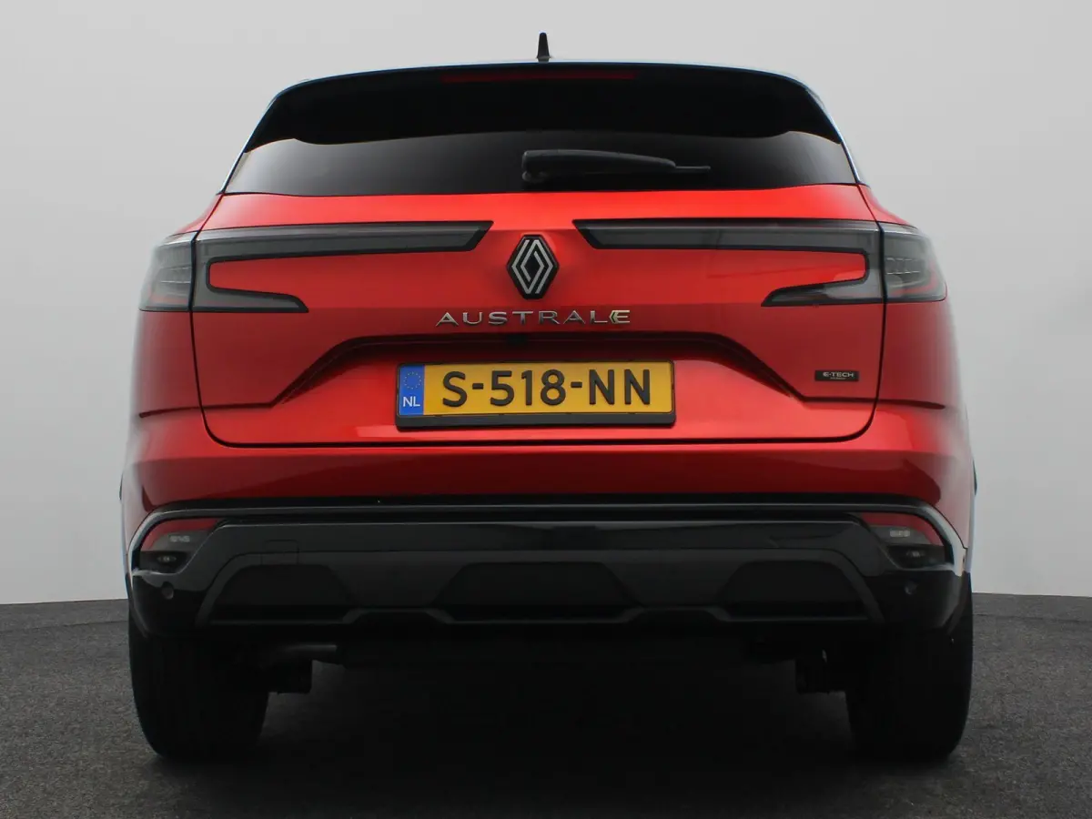 techno E-Tech full hybrid 200 | SoH 95% | Stoelverw. | Massage-Funtie | Parkeercamera |