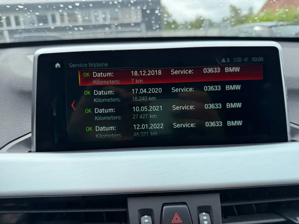 SDrive20i High Executive / SportLeder / Pano / Head-Up / Harman & Kardon / Trekhaak .