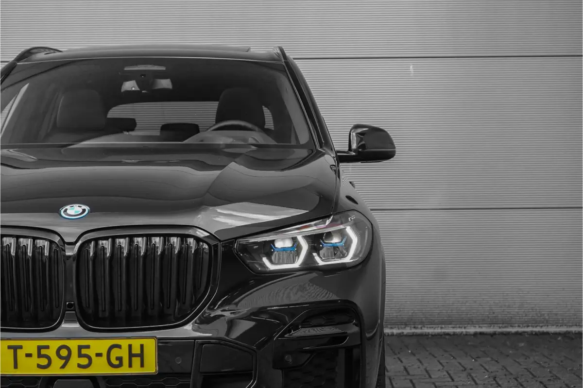 xDrive45e High Executive M-Sport Pano Laser ACC HUD Keyless 22"