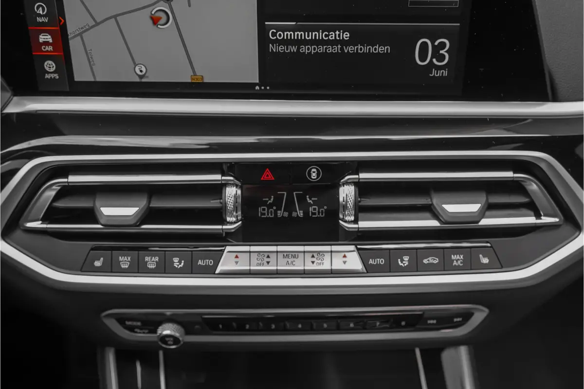 xDrive45e High Executive M-Sport Pano Laser ACC HUD Keyless 22"