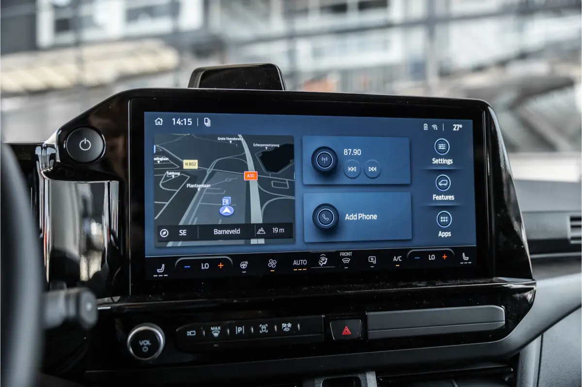 340 L2H1 DC Sport 65 kWh | Dubbel cabine | 350 KM Range | 360 Camera | Driving Assistant | L+R Schuifdeur | DSS LED | Middenconsole | 5-Zitter | Navigatie | CarPlay | ACC | Blind Spot | Stuu