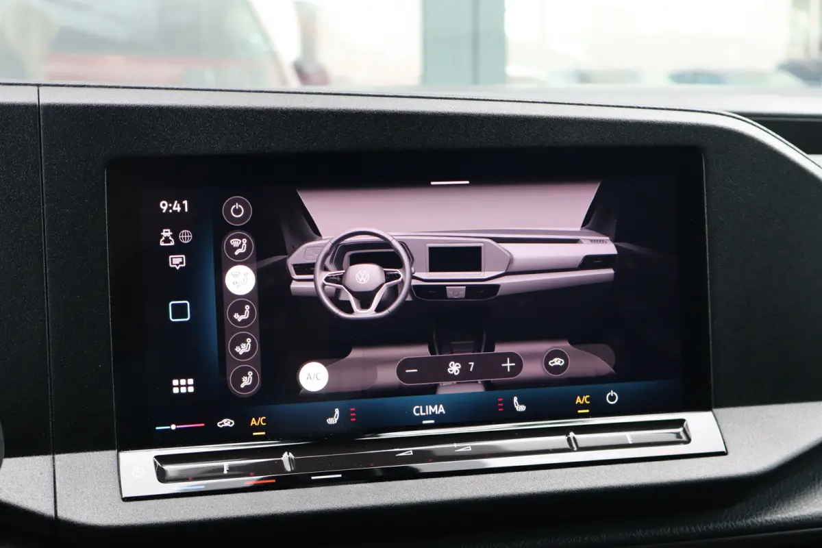 2.0 TDI Style | Cruise control | Keyless start | Lichtmetalen velgen 16"