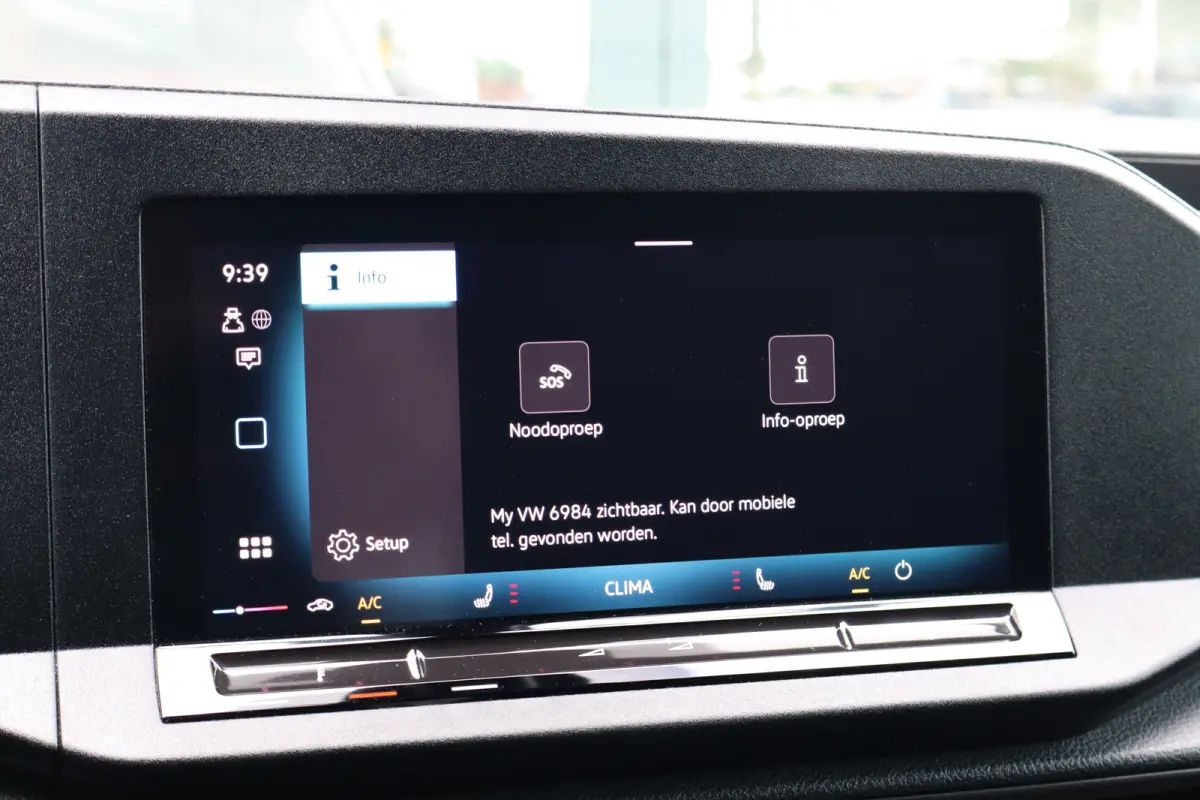 2.0 TDI Style | Cruise control | Keyless start | Lichtmetalen velgen 16"