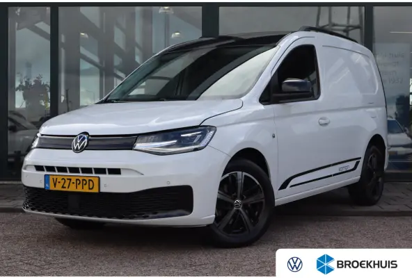 2.0 TDI Style | Cruise control | Keyless start | Lichtmetalen velgen 16"