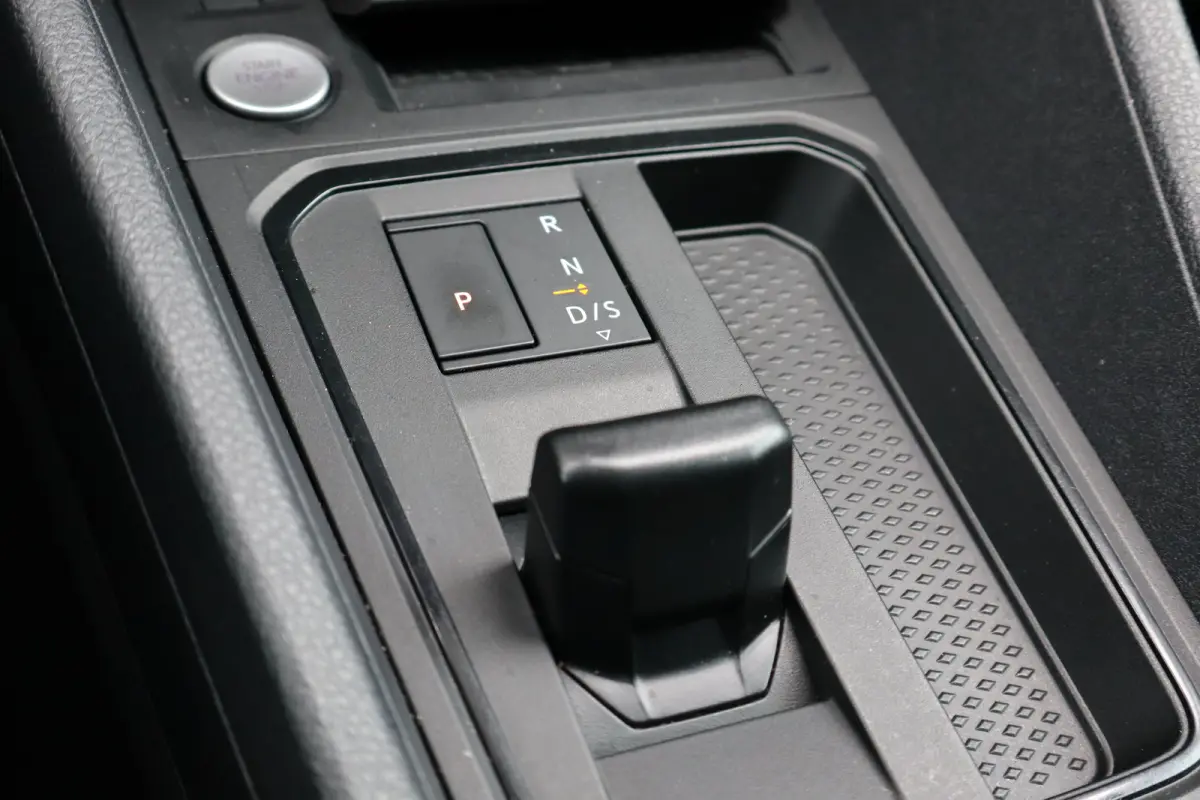2.0 TDI Style | Cruise control | Keyless start | Lichtmetalen velgen 16"