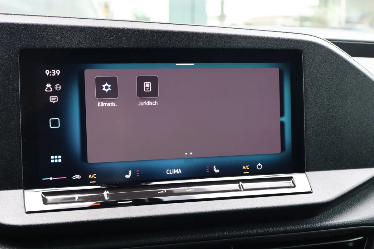 2.0 TDI Style | Cruise control | Keyless start | Lichtmetalen velgen 16"
