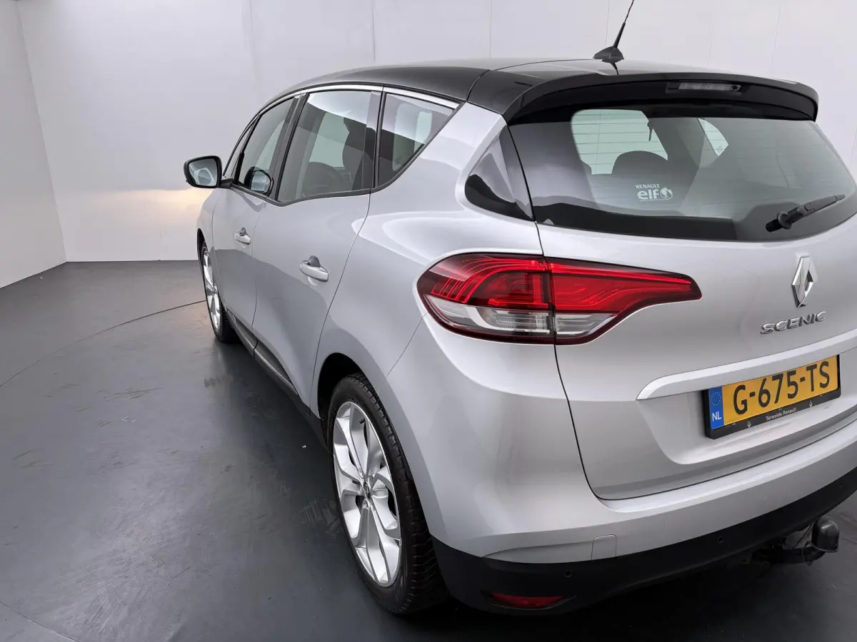 TCe 140 GPF Sport Edition2 | 140 PK | Trekhaak | Apple CarPlay | Navigatie