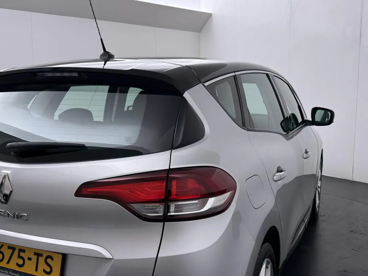 TCe 140 GPF Sport Edition2 | 140 PK | Trekhaak | Apple CarPlay | Navigatie