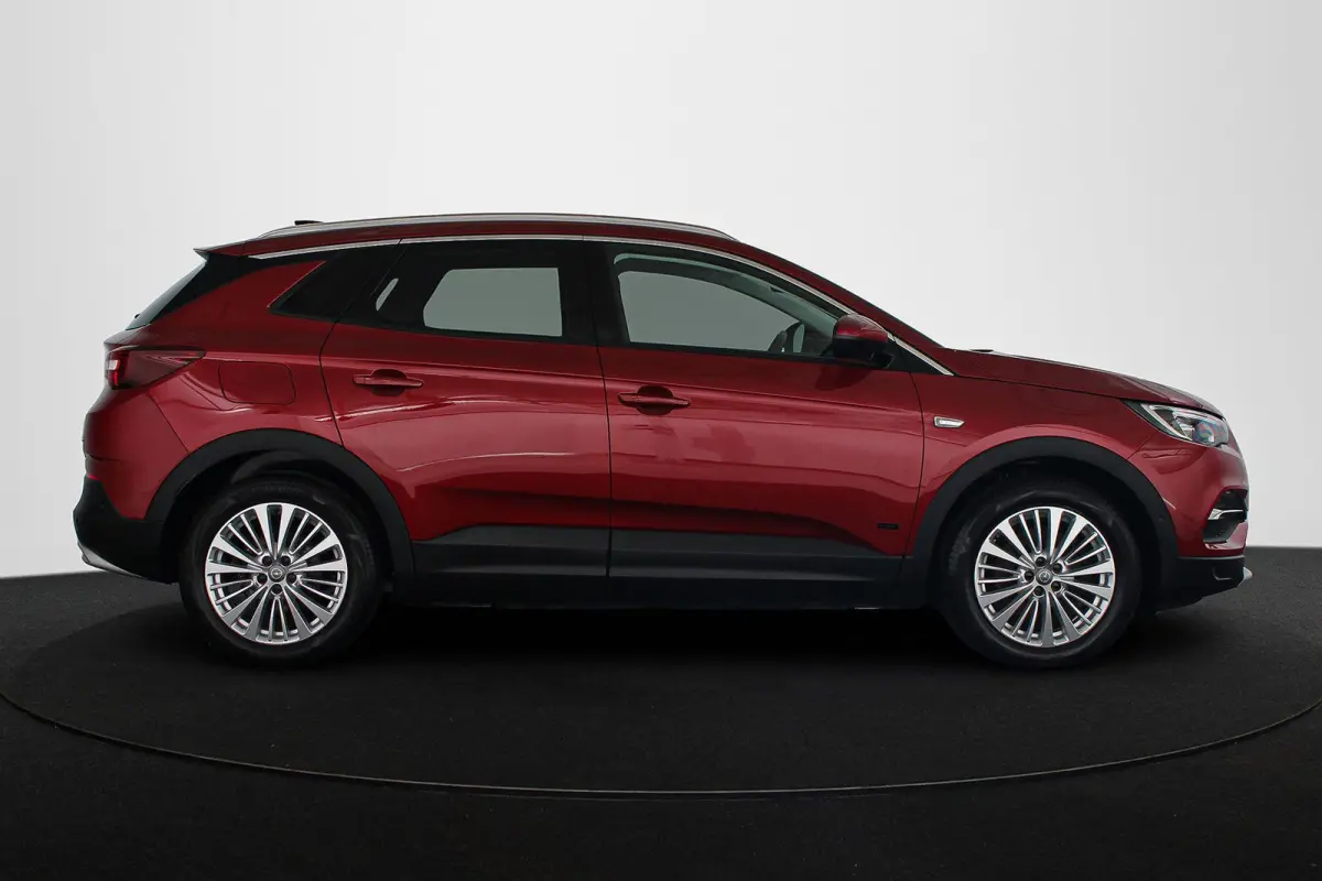 1.6 Turbo Hybrid Innovation Stoelverwarming Keyless Trekhaak