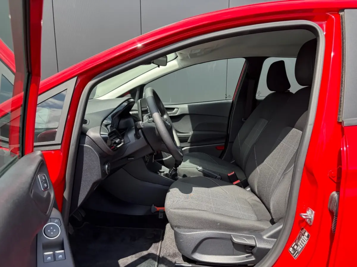 1.0 Connected Carplay Android 2e eigenaar NL-auto