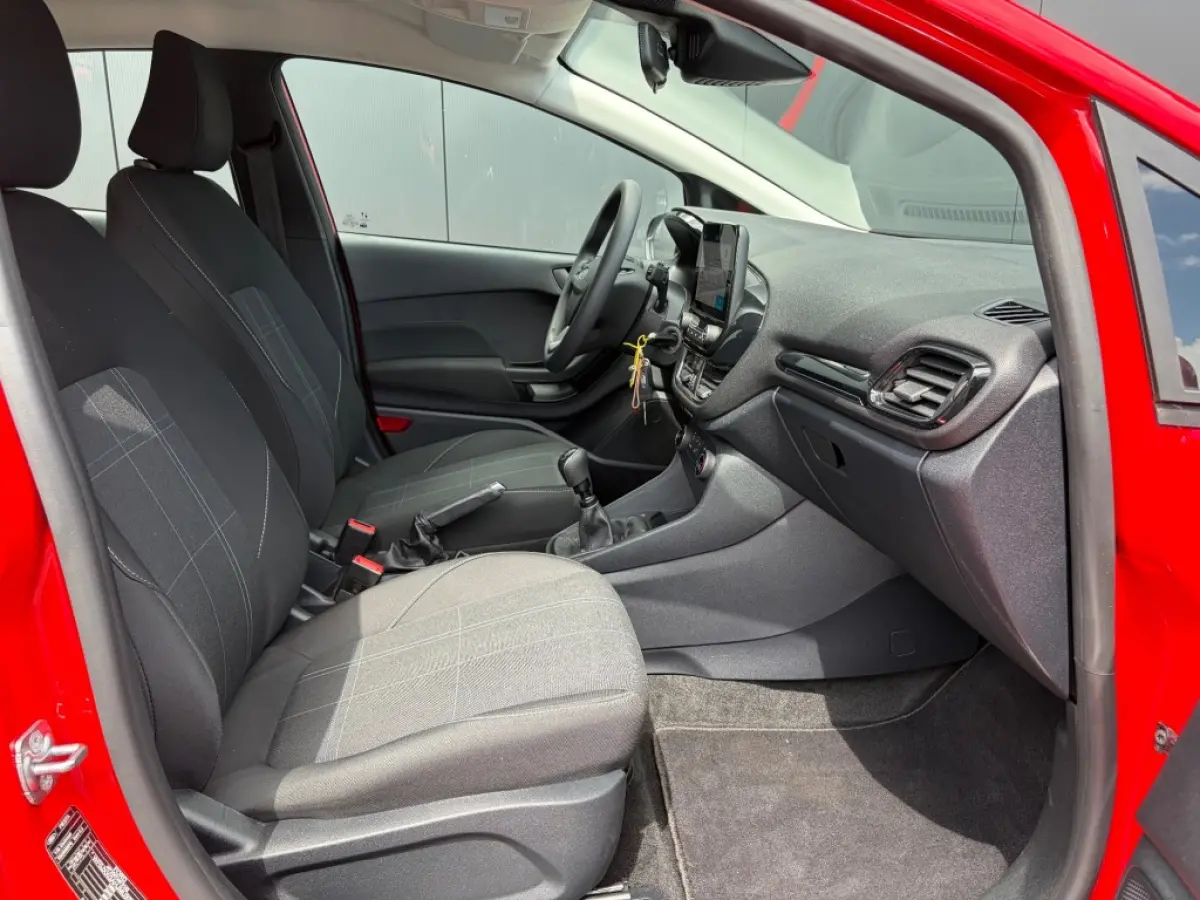 1.0 Connected Carplay Android 2e eigenaar NL-auto