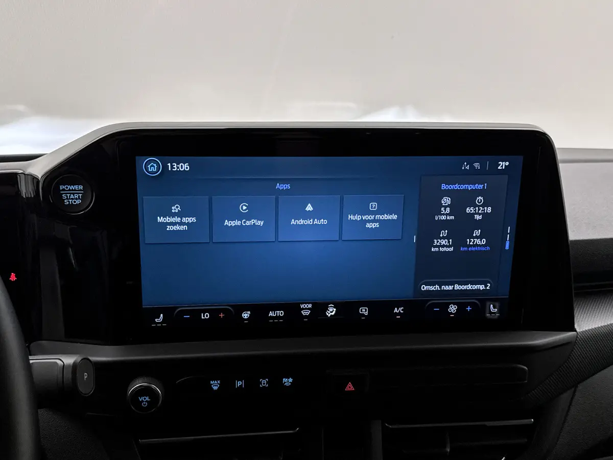 320 2.5 PHEV L2H1 Limited DC Hybride Dubbele cabine Led Carplay Camera Stoelverwarming